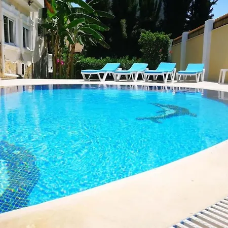 Charming With Private Pool In Antalya