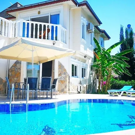 Charming With Private Pool In Antalya